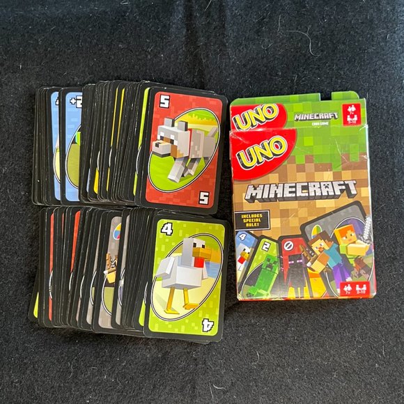 2022 Minecraft  Lounging/Pajama Bottoms W/4 Minecraft Booka & Minecraft UNO - Picture 9 of 10